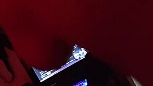 Aku Kalah Tantangan dan Jilat Pantat Sepupu Tiri di POV Gay Rumahan