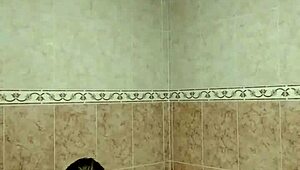 Unfaithful Mexican Prostitute Moans On Dick In Jacuzzi