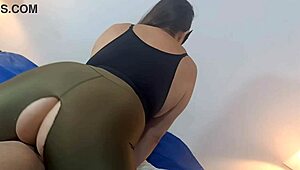 Latina Neighbor Lets Me Fuck Her In Leggings For Money, Loving This Prostitute.