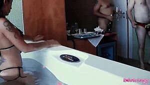 Roberta Farnese Regala Una Festa Di Compleanno Imperdibile Ad Un Fan