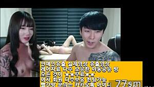 Hey, check out these hot Vietnamese, Korean, and Chinese JAV girls on webcam!