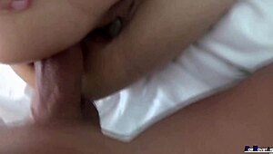 ¡Victor Bloom estrena anal con culo perfecto de española Linda Del Sol!