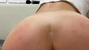 Hot teen with big ass in doggystyle view