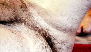 i was toying and fingering my hairy hole up close