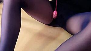 She watches porn and uses vibrator to orgasm 😏