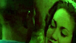 Wow, Hollywood celeb goes fully nude! 😲