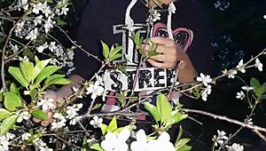 i licked that stranger's pussy to orgasm in homemade lesbian sex after the park