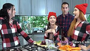 Wow! Holiday Family Freeuse with Serena Hill and Violet Spice!