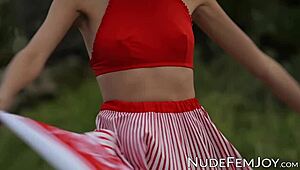 how does sade mare tease outdoors with natural tits?