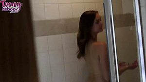 Babe traveller Stella Sedona trades her tight cunt for lodging with Seth Brogan