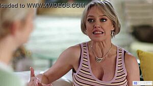 Mom, We Can Help You With That - Dee, Laney, And Skye