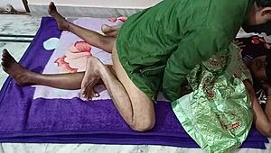 यो, भारतीय सेक्सी लड़की बेडरूम एपी 263 में वाइल्ड हो जाती है!