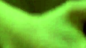 Wow, Hollywood celeb goes fully nude! 😲