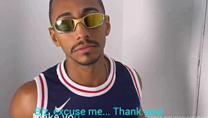 o vizinho encanador chegou, ele é muito gostoso, né?