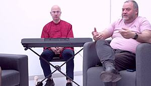 lainai de torbe teases with ohana petite in a steamy tiny frame encounter. wanna peek at her small curves?