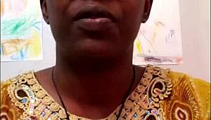 Hey, would you prefer sex on a sofa or chair? Rate your pussy 1-10 😏