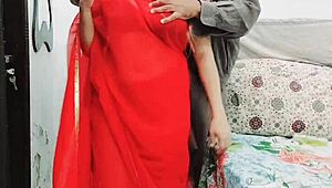 Indian bhabhi gets down with devar in real steamy action