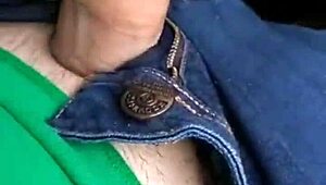 Me hace venir en publico