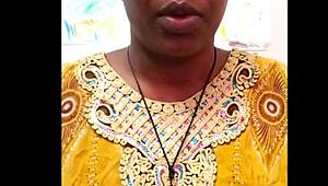 Hey, would you prefer sex on a sofa or chair? Rate your pussy 1-10 😏