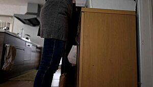 Amateur Shaved Japanese Housewife Loves Creampie Sex