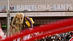 Hotel room fun with jessie volt and lola a in shaved pussy fingering!