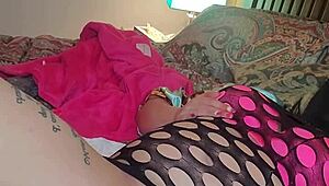 Watch this horny girl squirt on the water pole dildo – does it make you wet too?