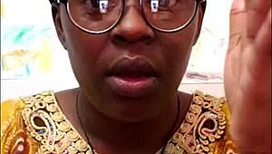 Hey, would you prefer sex on a sofa or chair? Rate your pussy 1-10 😏