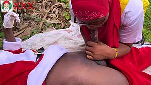 Santa, can you gift this hijab babe hot bush sex? Subscribe to Red!