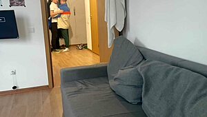 Lockade storkukskillen till hårt twinkknull