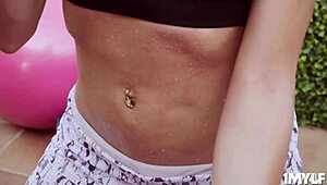 Jesus, Are You Seeing How That Black Cock Works On Milf Linda's Pussy?