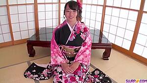 Flawless Blowjob In Kimono Cosplay Ends With Cumshot.