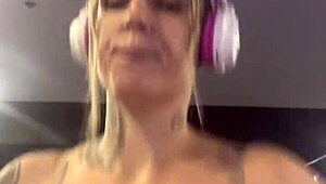 Training in a sweaty bra at the gym, dripping with desire down my smooth skin. I’m burning with need.