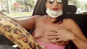 أوبر بيكاتشو أكشن نيك يدعم تضامن كورونا