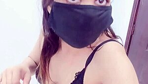 Sobia Nasir Moans Loud in Dirty Urdu Hindi Whatsapp Call