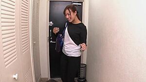 後ろからヤル！～エロい尻しやがって！～ - 日向るな 1 😏