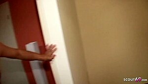 Amateur swinger orgy with many German couples in wild gruppensex.