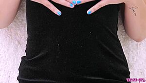 Super hot blonde teen swallowing for daddy