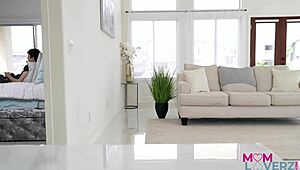 stepmom cheats with big young cock, deepthroats and gets creampied in hentai style