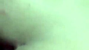 Horny Novinha Fucks Coroa While Talking to Boyfriend