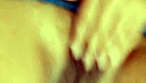 sexy morena masturbates hairy pussy 😏