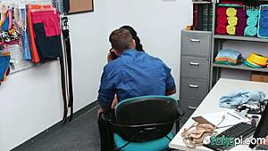 I, uh, totally crave banging this hot brunette babe!