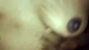 Niplexnija's beautiful body.