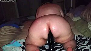 Plump BBW Babe Intensely Fucks Huge Oiled Dildo With Big Ass And Feet