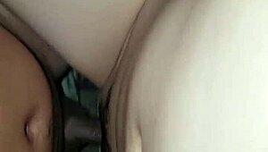 vietnamese teen couple banging hard in amateur clip.
