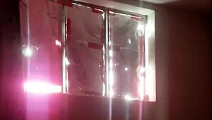 Pijo visita a su prima pequeña 18+ para charlar