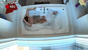 I let boss use my wet pussy until he creampies me with vibrator fun 😈