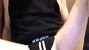 thomas odea playing with big cocks and toys 😏