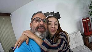 ted pede giih spanic em casamento, leva fora e ela transa com outro?