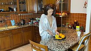 Gina Gerson and Kate Rich have sexy lesbian fun at home 😘