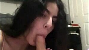 Minyon Hatunu Kovgirl Pozisyonunda Korumasız Sikme